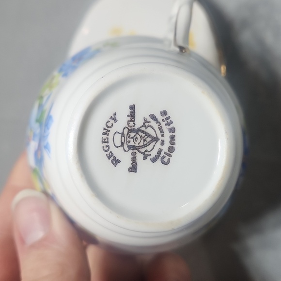 Bone China Tea Cup - Picture 4 of 6